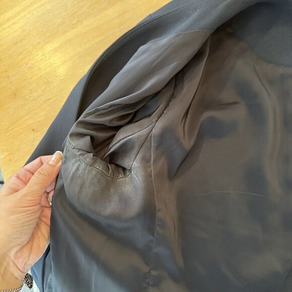 J Crew Women’s Navy Blue Long Sleeve Double Breasted Blazer Suit Jacket Size 8P - Picture 10 of 15